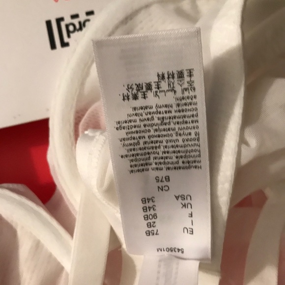 Wolford Riley Bra in White - Picture 9 of 13